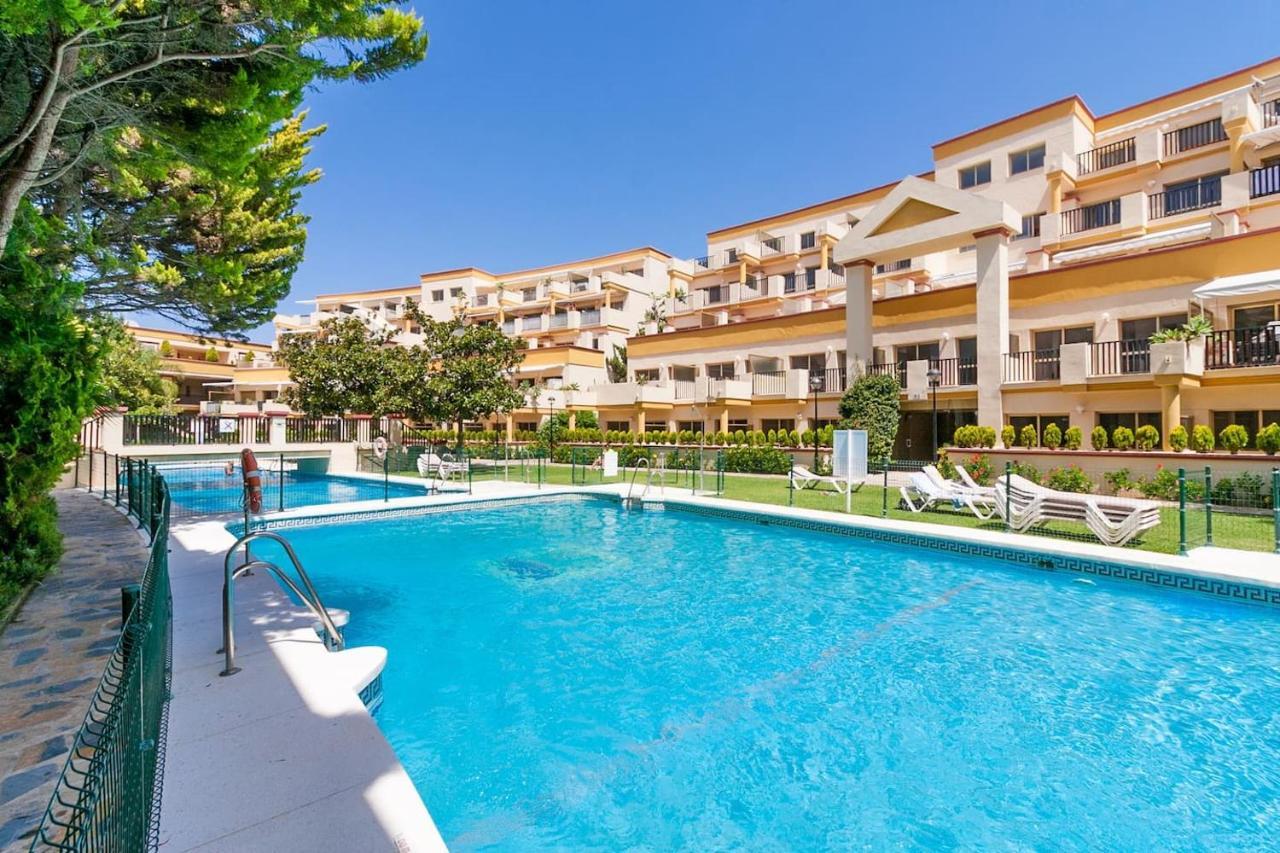 Oleholidays 517 Romana Playa Junto A La Playa Marbella Kültér fotó