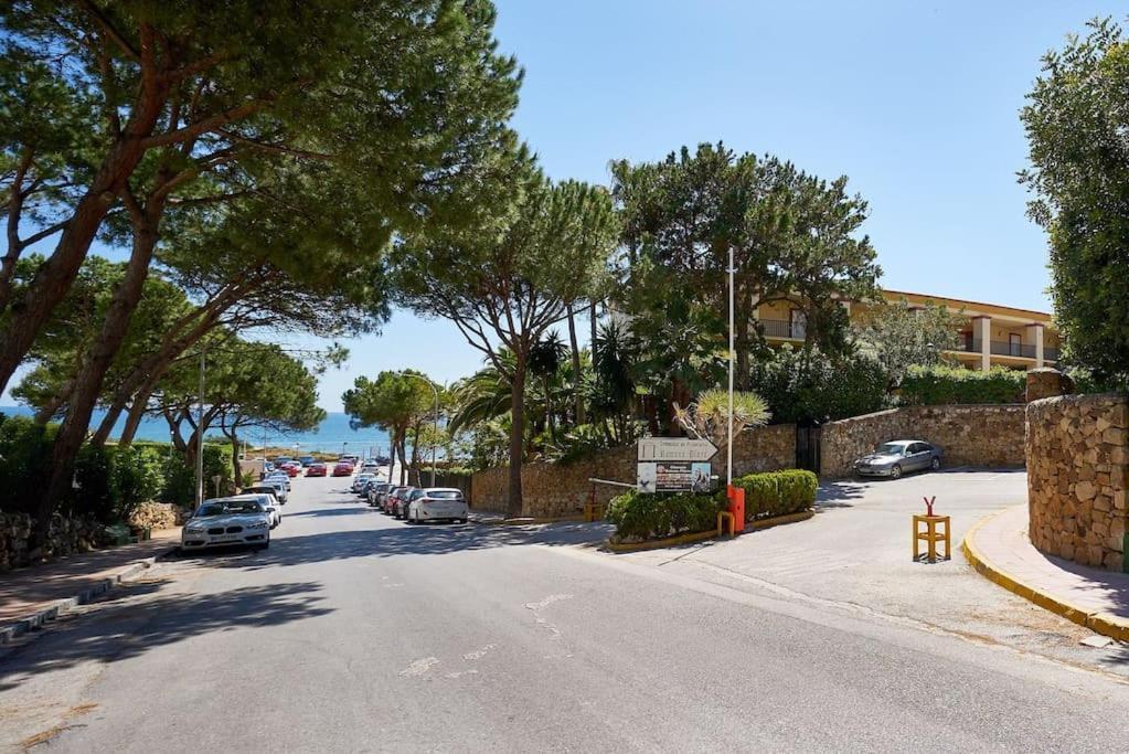 Oleholidays 517 Romana Playa Junto A La Playa Marbella Kültér fotó
